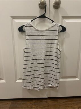 Women's White Striped Sleeveless Tank Top